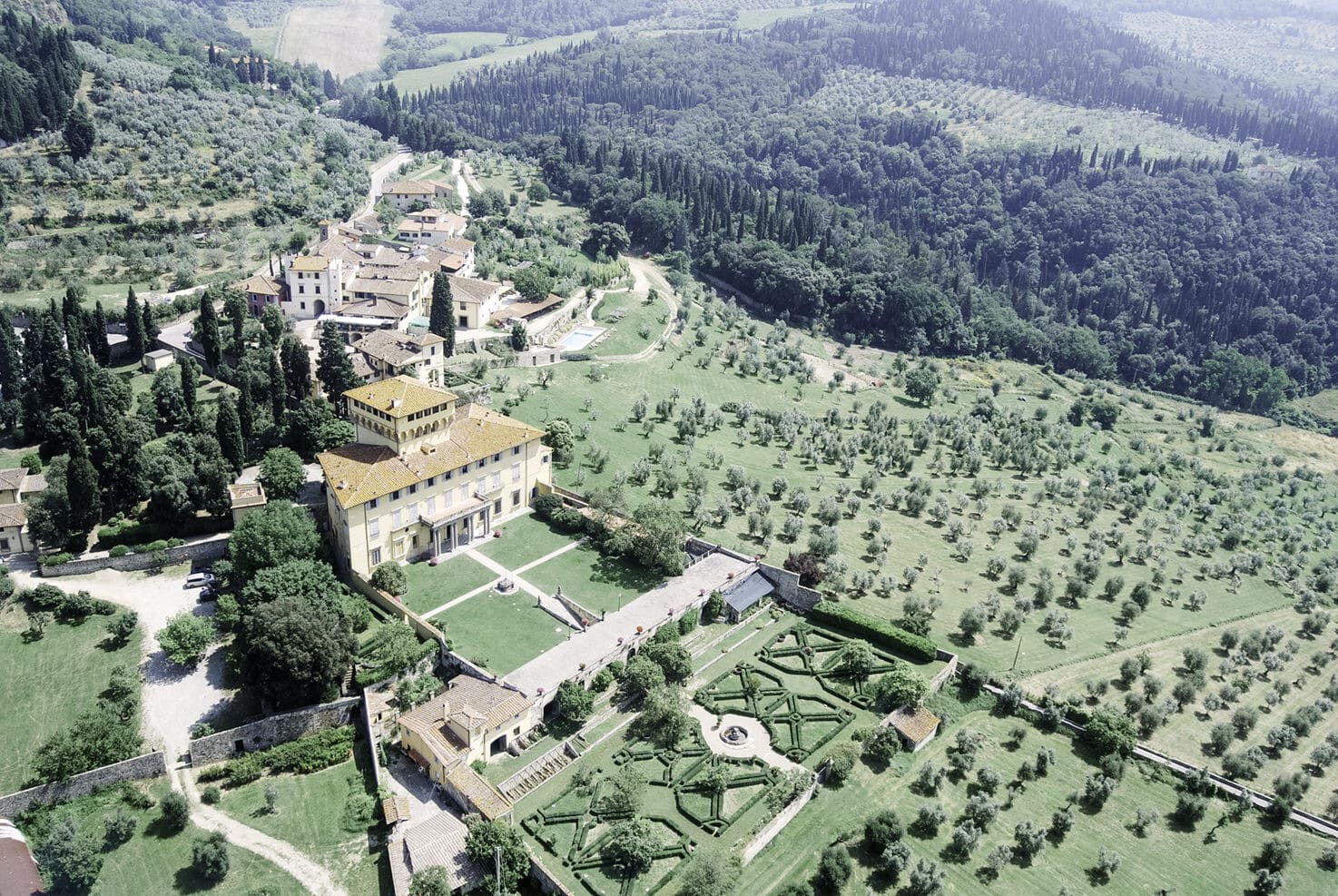 CheChic - Destination wedding Italy - Villa di Maiano - Toscana2 The view from above of Villa di Maiano, Tuscany
