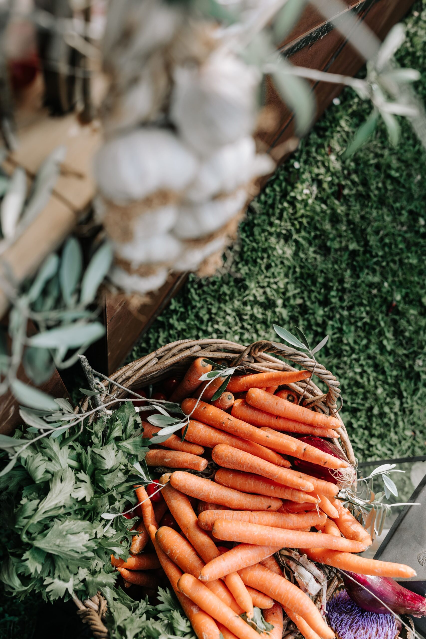 A Tuscan and rustic wedding setup with carrots
