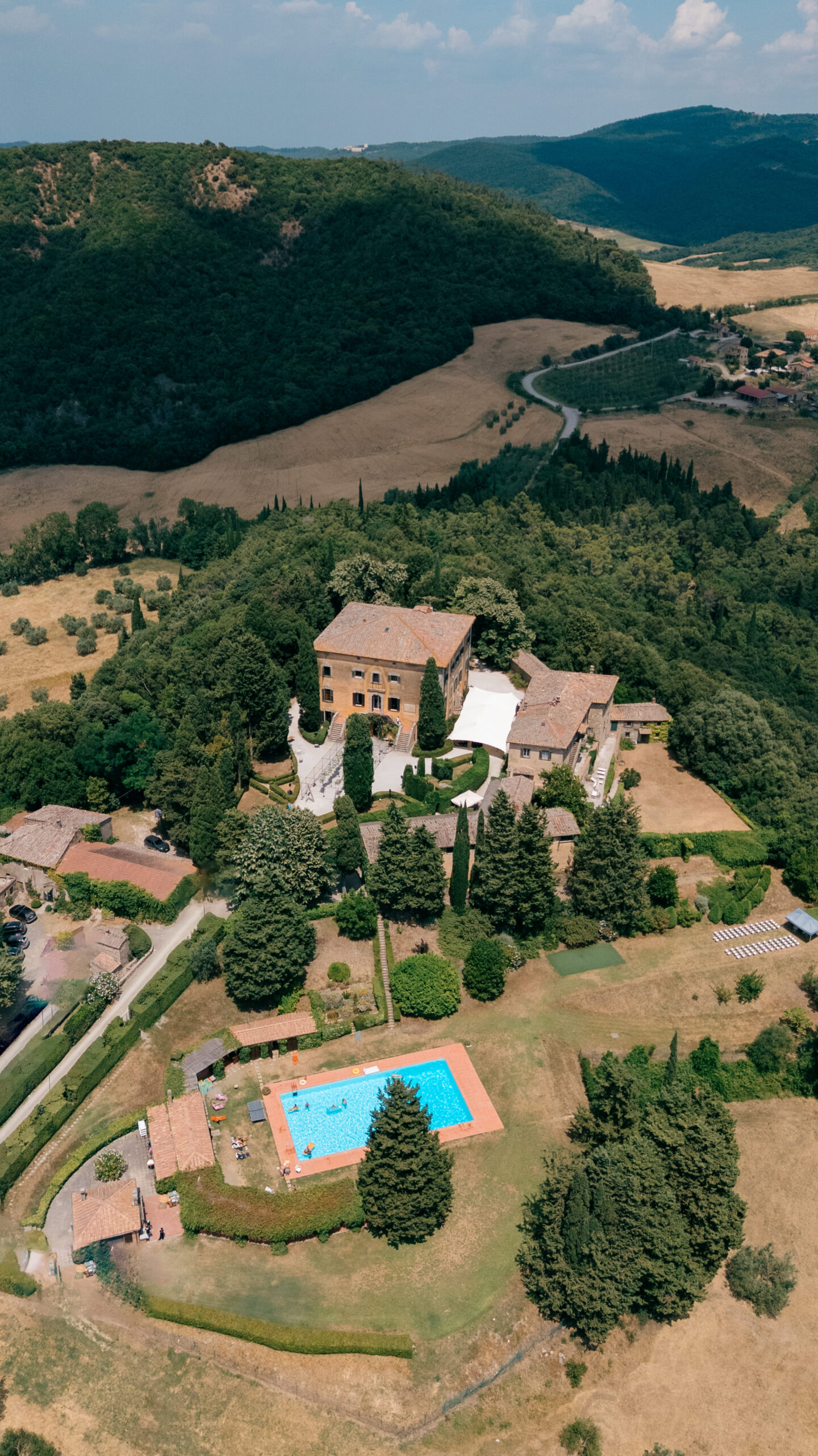 CheChic - Destination wedding Italy - Rebecca & George - Luxury wedding at Castello di Celsa2 Image