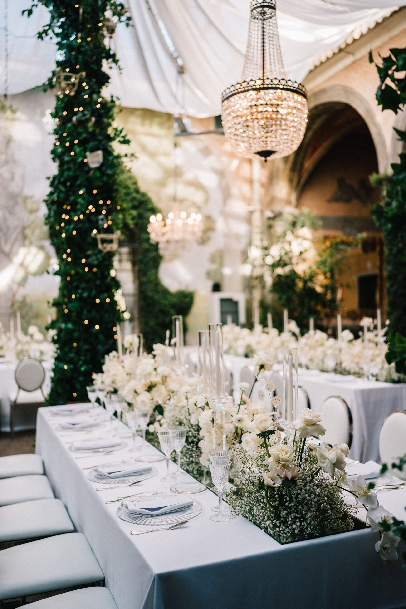 CheChic - Destination wedding Italy - Tracy & John - Jewish Wedding in Rome at Castello di Torcrescenza 10 Image