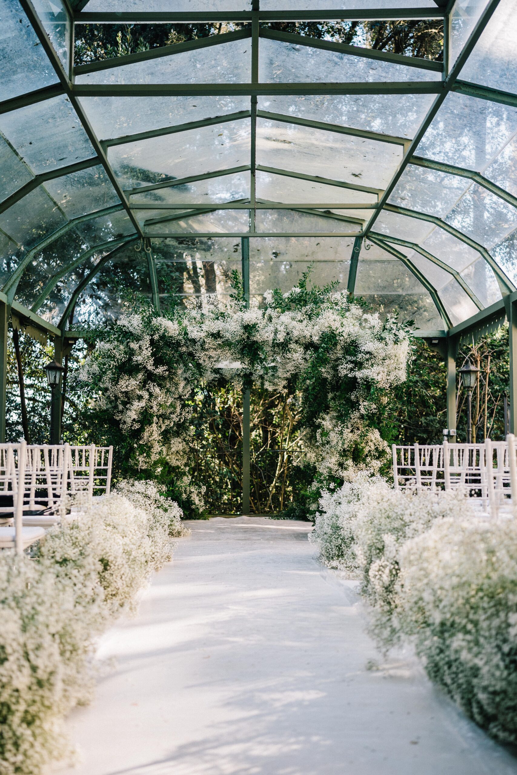CheChic - Destination wedding Italy - Tracy & John - Jewish Wedding in Rome at Castello di Torcrescenza 14 Image