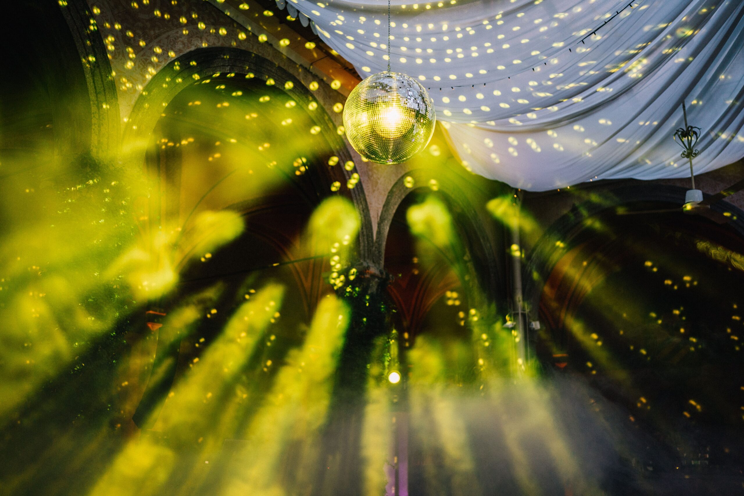 CheChic - Destination wedding Italy - Tracy & John - Jewish Wedding in Rome at Castello di Torcrescenza 39 Image